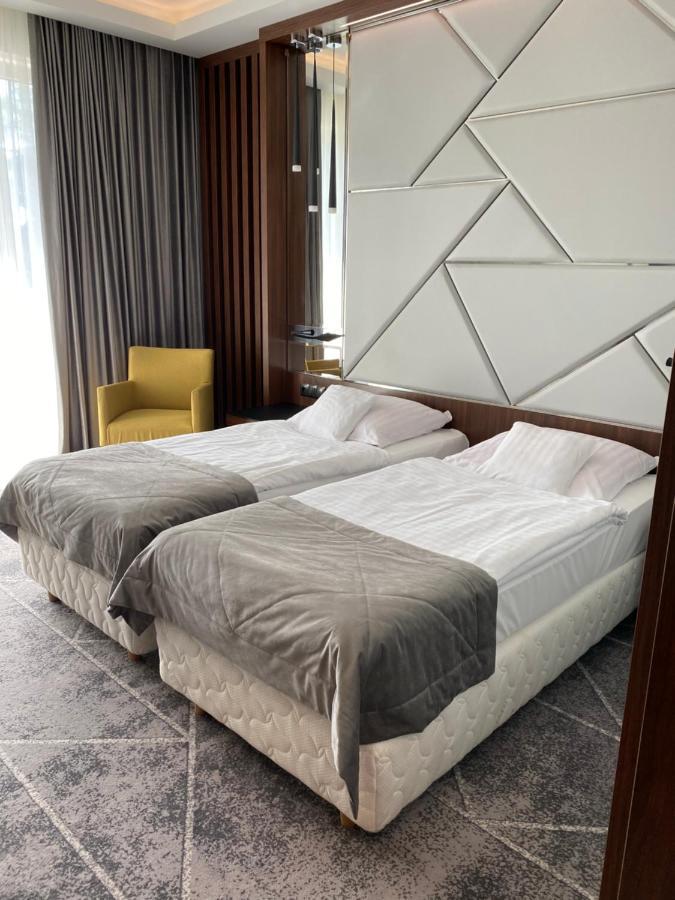 Hotel Falko Rumia Exteriér fotografie